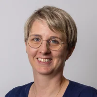 Frau Schwarzbach-Tibbe